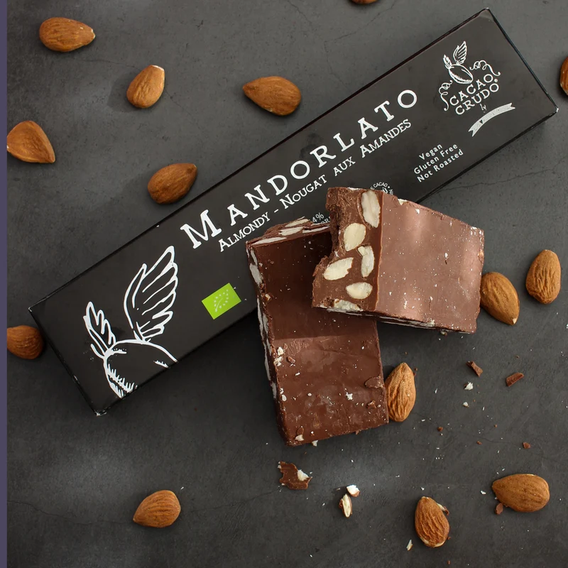 TORRONE MANDORLATO - morbido, croccante, deciso