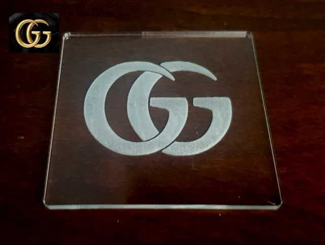 Nuovo Logo Gucci Griffe. 7 x 7 cm. Stampo in Rilievo