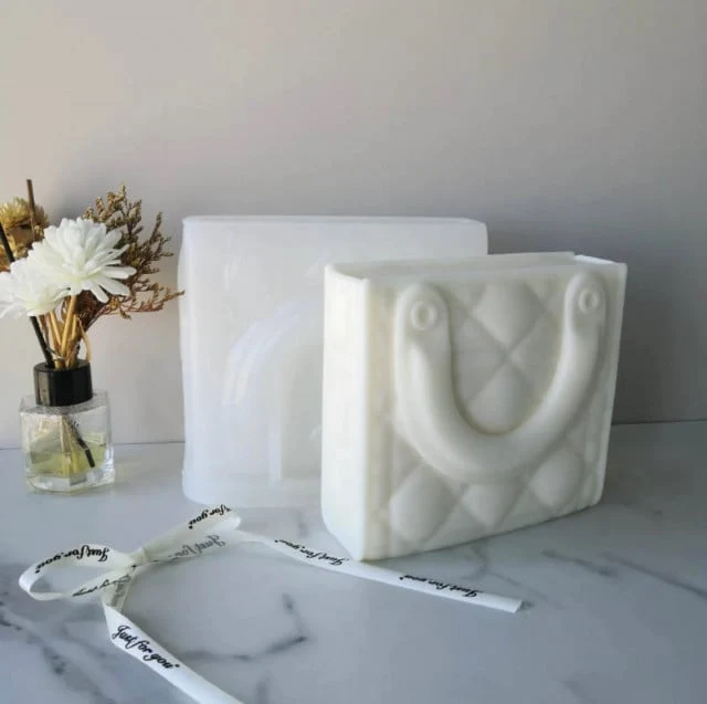 Borsa Dior Griffe. Stampo Borsetta in silicone anche per Candele