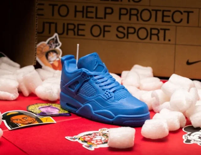 Scarpa Nike Air Jordan Retro 4 Sneaker. Stampo in silicone anche per Candele
