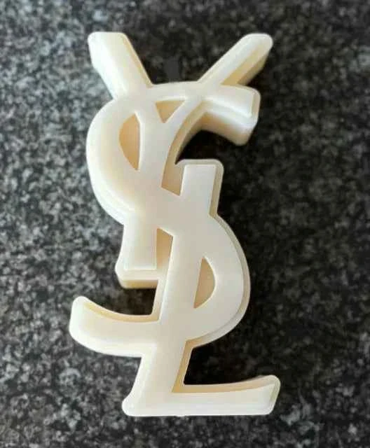 Grande Logo Griffe YSL. Stampo in silicone anche per Candele