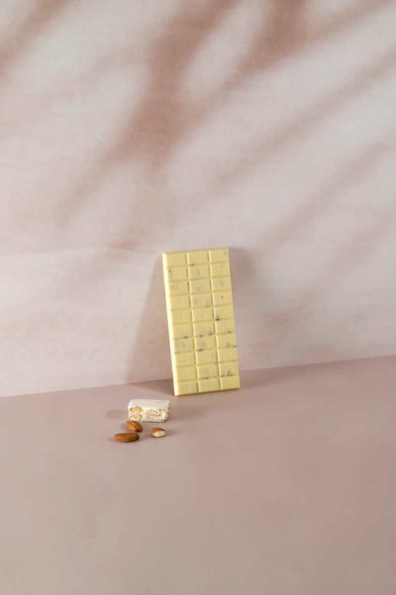 Tavoletta Vanini Limited Edition: Cioccolato bianco al gusto torrone