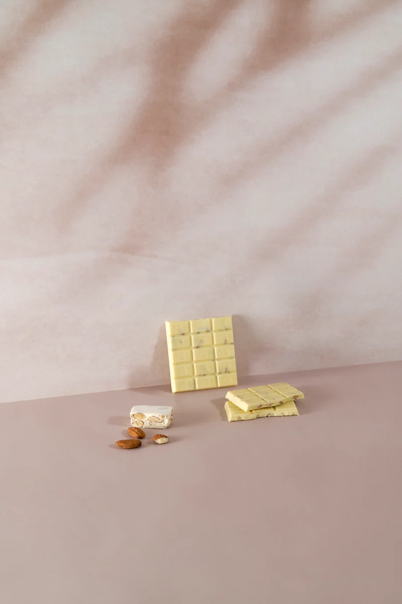Tavoletta Vanini Limited Edition: Cioccolato bianco al gusto torrone