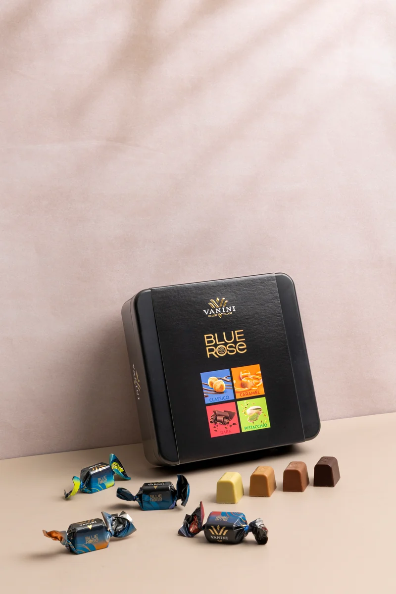 Scatola latta praline Blue Rose assortite