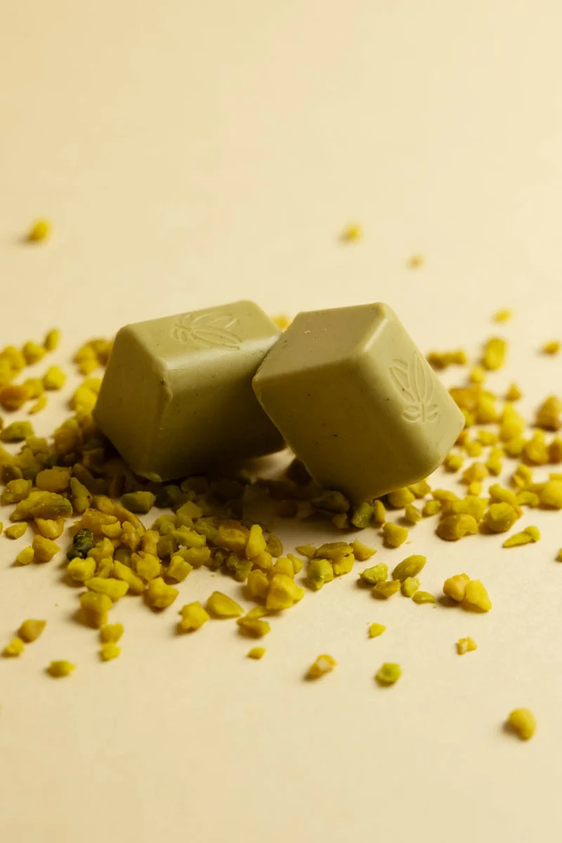 Le Praline Blue Rose Vanini Pistacchio