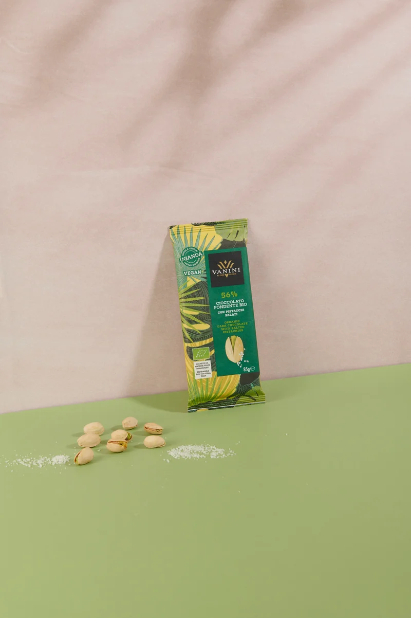 Tavoletta Vanini Uganda Fondente Bio 56% con pistacchi salati