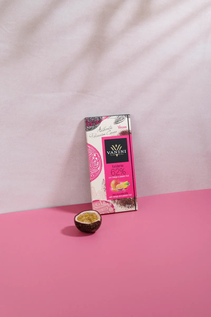 Tavoletta Vanini Monorigine Perù Fondente 62% con mango e passion fruit