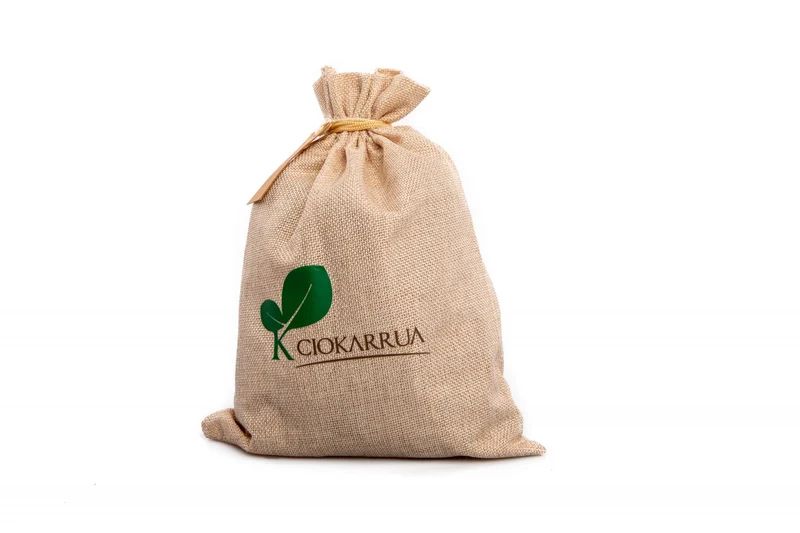 Selezione di Carrube intere biologiche di Sicilia – Sacchetto da 800g