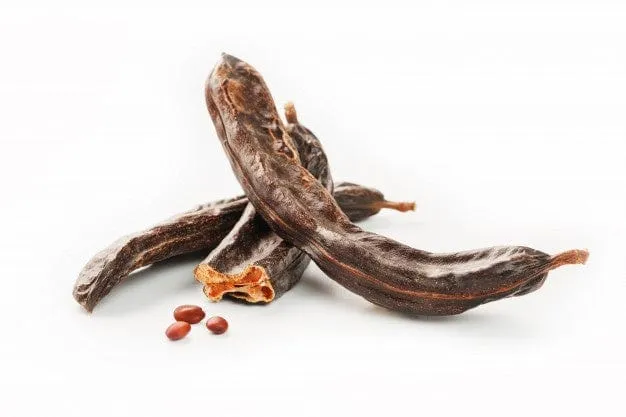 Selezione di Carrube intere biologiche di Sicilia – Sacchetto da 800g