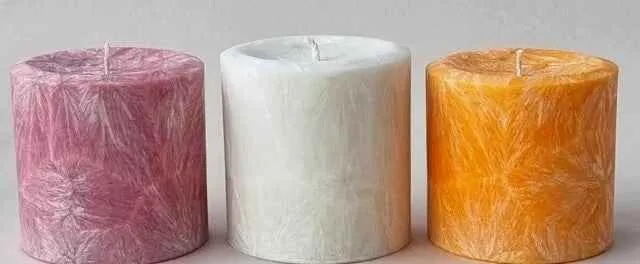 Cera di palma in scaglie per candele in contenitore