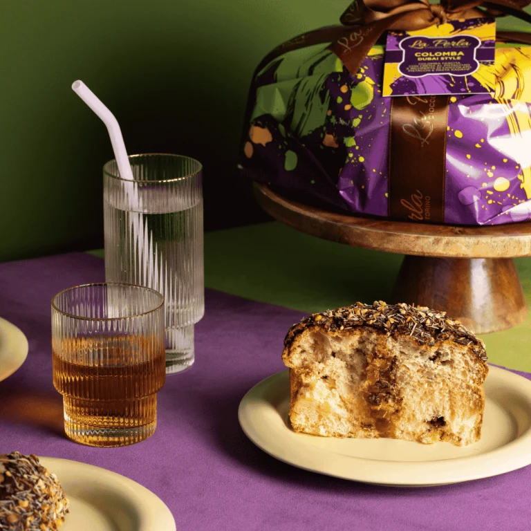 Colomba Dubai Style con crema di pistacchio 750g Senza canditi