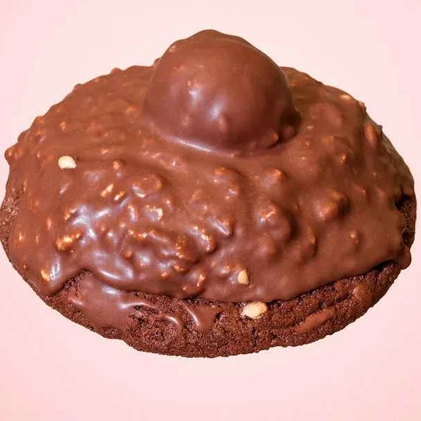 Rocher Crumble Cookies – Double Chocolate
