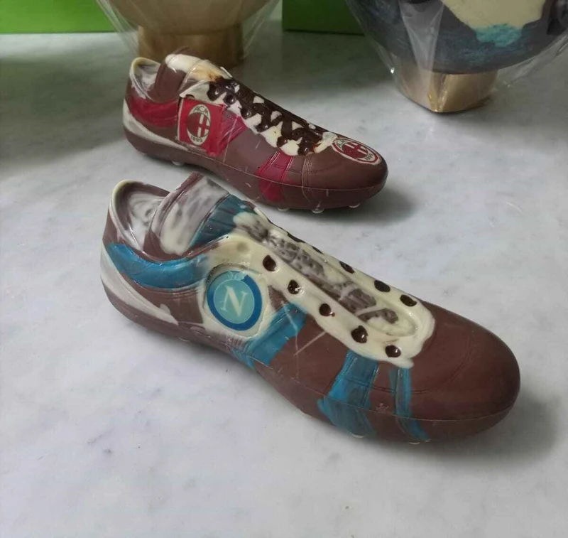 Scarpetta Calcio di cioccolato personalizzato