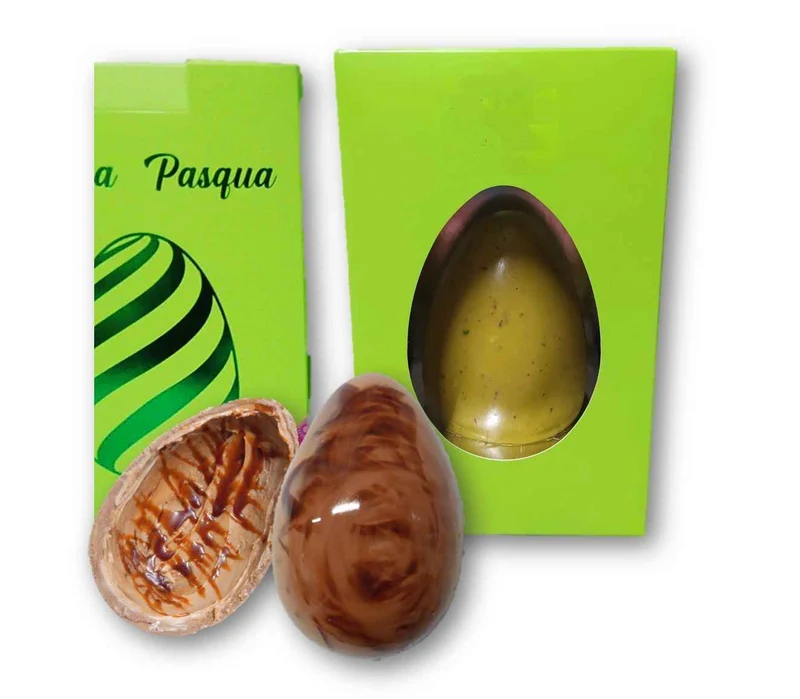 Uovo farcito Affogato al Pistacchio o Caramello salato. 500 GRAMMI.