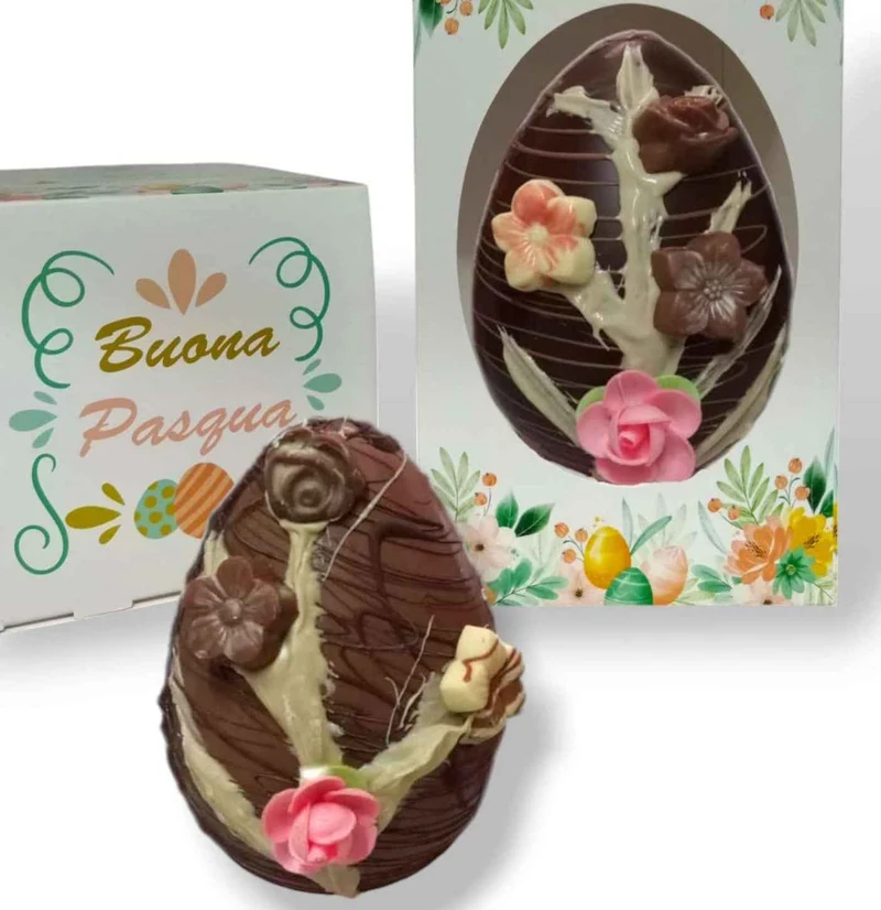 Uovo Fabergè floreale rose. 500 GRAMMI