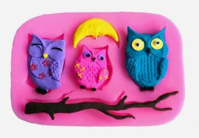 Stampo in silicone di 3 Gufi una Mezza Luna e un Ramo