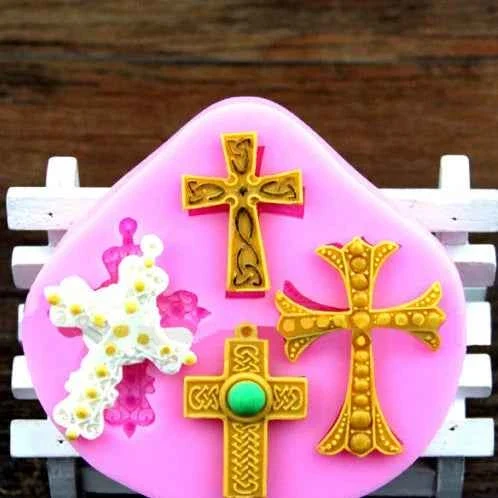 Croce Barocca decorata. Stampo in silicone con 4 forme. Cross Silicone Molds For Baking Fondant Mold