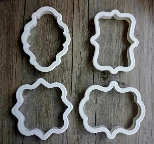 4 grandi Cornici decorative. Stampo Cornice Tagliapasta in plastica