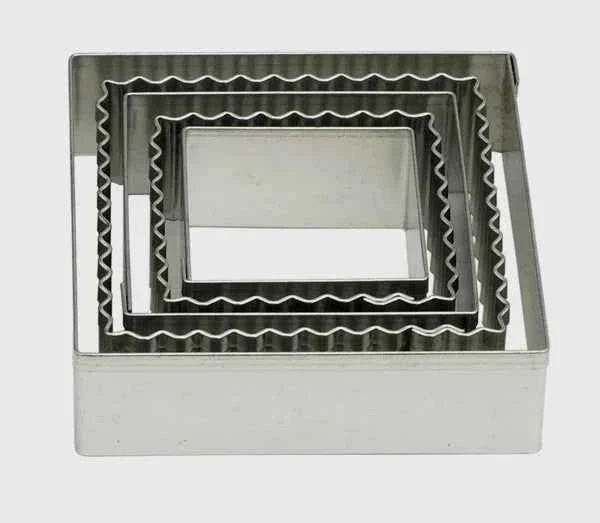 Quadrato. Set di 6 Stampi Lisci e Ondulati in metallo