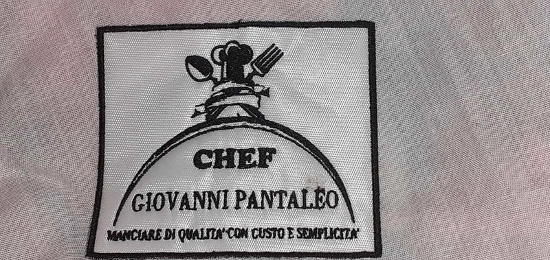 panettone artigianale naturale, tutto l'anno al pistacchio di BRONTE DOP 70%