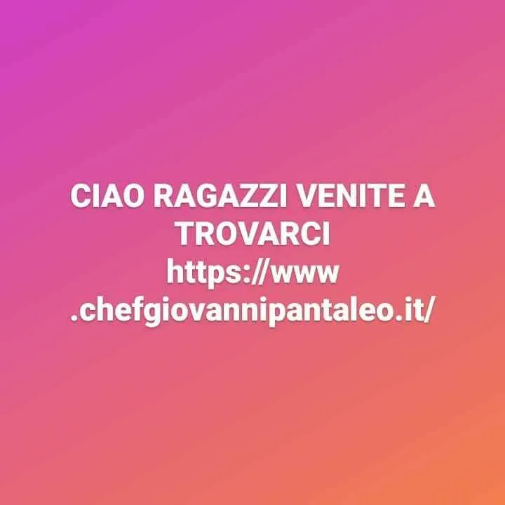 macarons fatti da noi. vari colori e gusti. da 12 pezzi