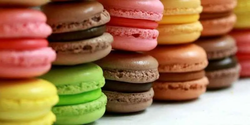MACARONS ARTIGIANALI SENZA GLUTINE. 6 pezzi. VARI GUSTI