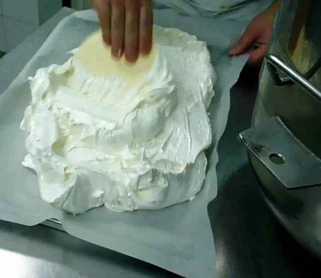 Montante in gel per Pan di Spagna e Gelati. 5 Kg SVELTO 80. Irca.