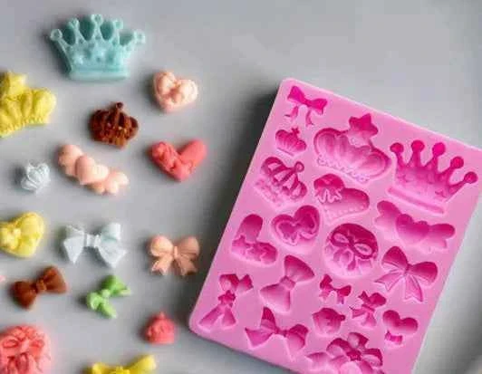19 Fiocchi e Corona. Stampo Fiocco in silicone. Crown lace Bow Silicone Cake Fondant Molds