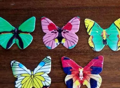 Set A. Farfalle volanti in Wafer Paper edibili. Cake Topper