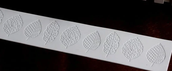 Tappetino di 9 Foglie in silicone Foresta 390 x 80 cm. Linea Bosco Natura