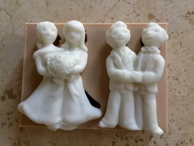Coppia Sposi Gay sia uomo che donna. Stampo in silicone