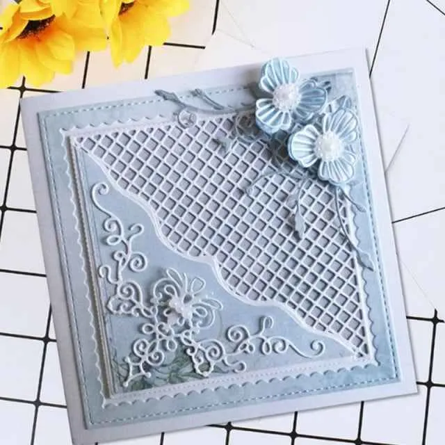 Fustella per Cornice Pizzo di 10 x 10 cm. Fustelle sottili metalliche per Scrapbooking