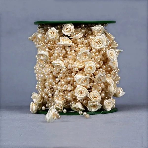 Filo Perle con Rose Perlate. 5 metri