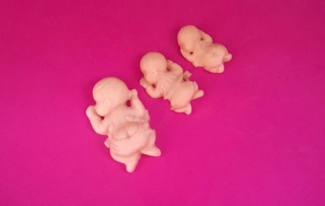 3 Neonati di varie misure