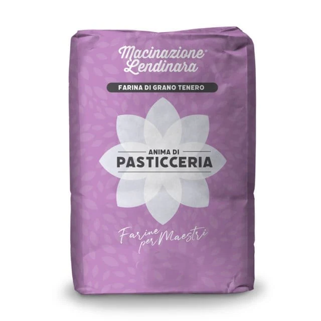 Grandi Lievitati. W 400-420. Farina di grano tenero Tipo 00. Macinazione Lendinara. Anima di Pasticceria