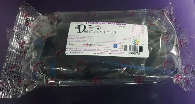 Gum Paste Nera 300 gr. per Fiori. Decorina Vip