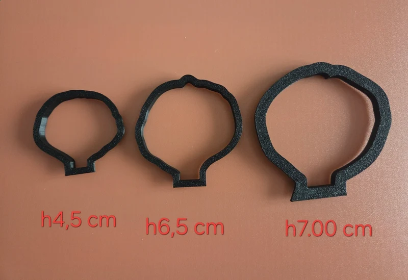 Rosa in Cera d'Api realizzata a mano. Set di 3 Stampi Cutter. WORLD PRODUCTS SHOP