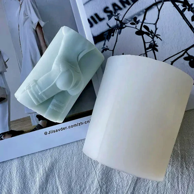 Ragazza in Lingerie Sexy. Stampo in silicone anche per Candele