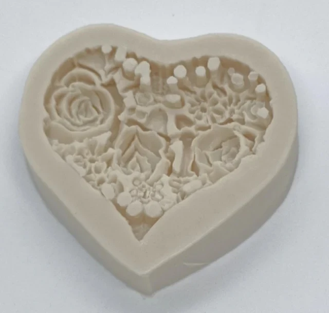 Cuore con mazzo di Rose. Stampo in silicone