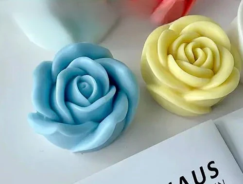 Splendido bocciolo di Rosa. Stampo in silicone anche per Candele