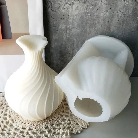 Grande Vaso a Spirale di 14 x 10 cm. Grande Stampo in silicone anche per Candele