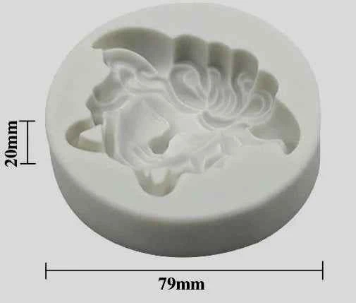 Medusa. Griffe Versace. Stampo di 7 x 6 cm in silicone