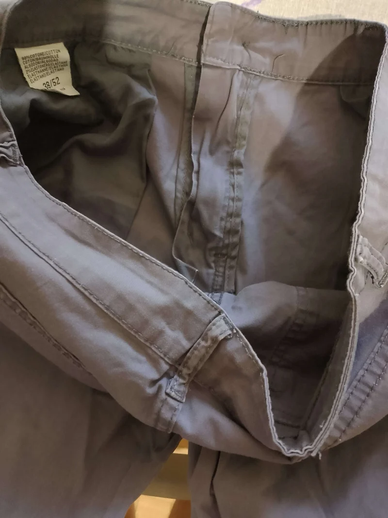 Pantalone Uomo. GRIGIO. ESTATE. Pantalone Elegante casual. Tasca America. Taglia 52/L
