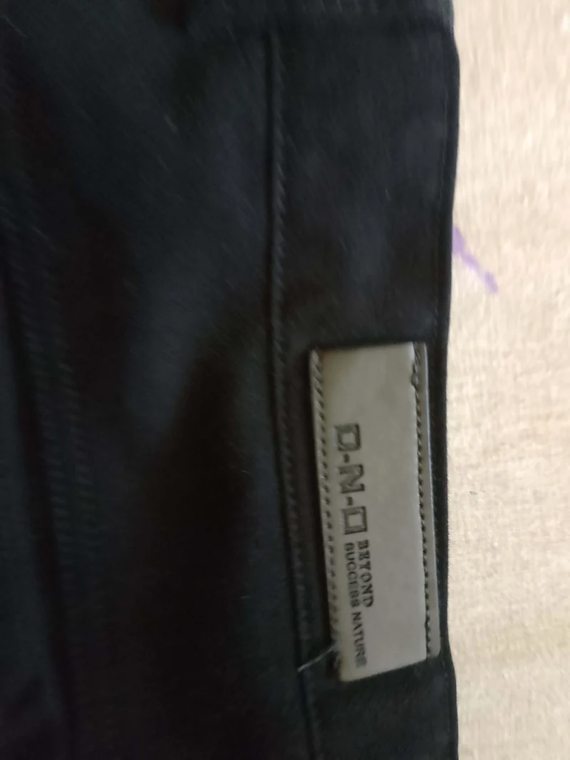 Pantalone Uomo.Cotone. Pantalone elegante. Tasche America. Nero Elegante.