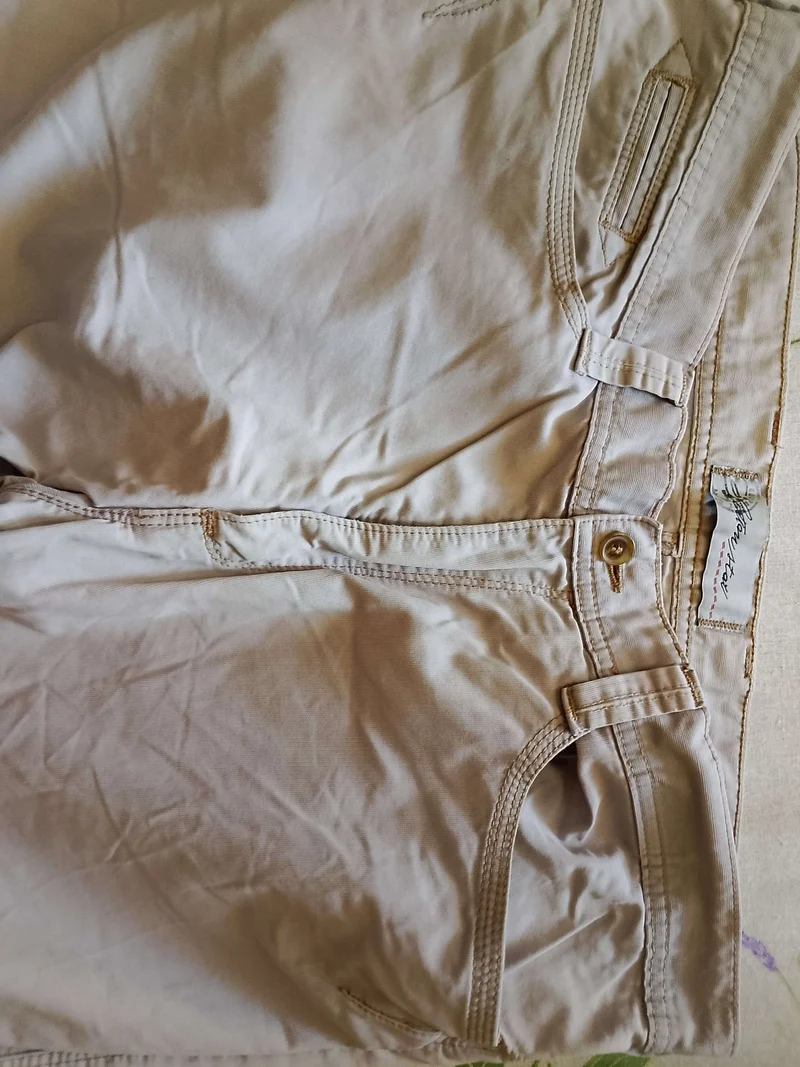 Pantalone Uomo.BEIGE. Pantaloni Eleganti. Tg54