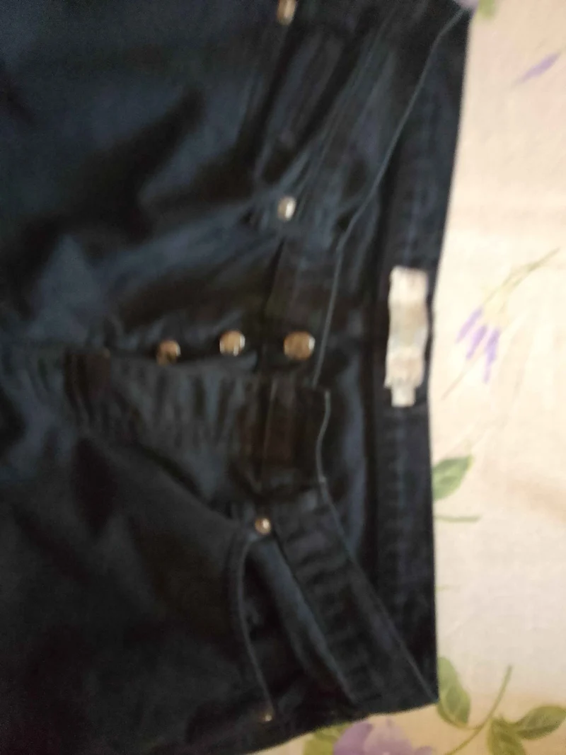 JEANS NERI.TAGLIA 52/L. VINTAGE SLIM. CHIUSURA BOTTONI