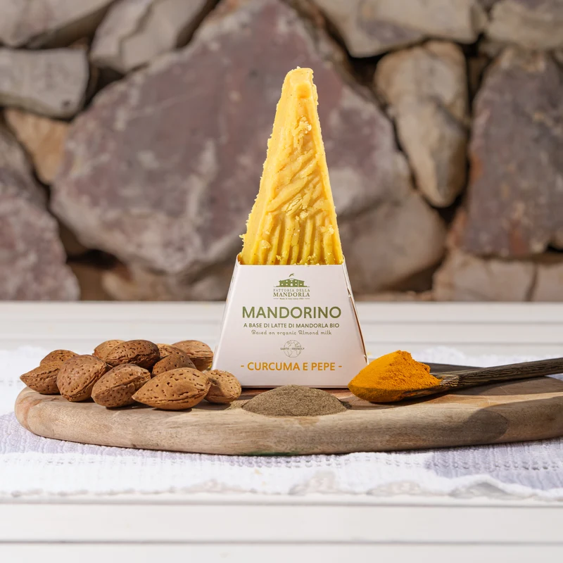 Mandorino Curcuma e Pepe