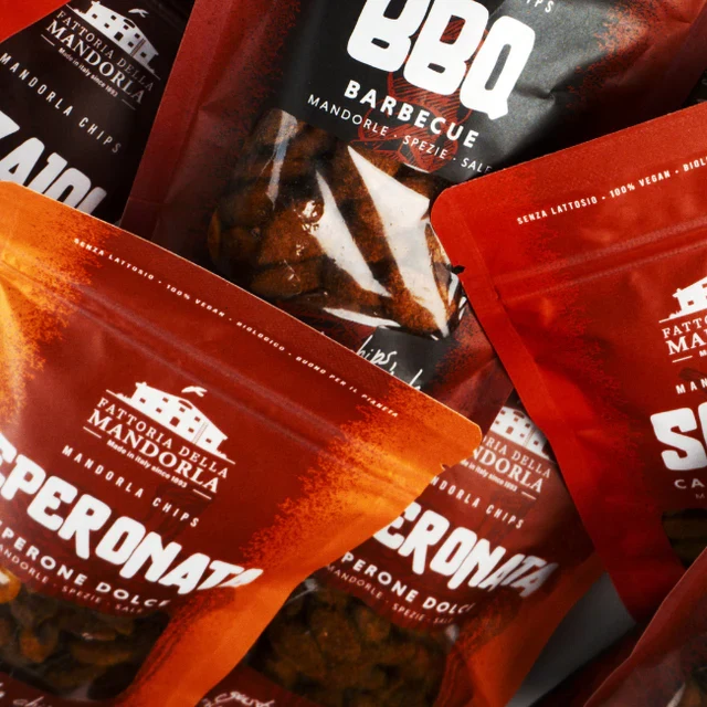 Box Mandorla chips