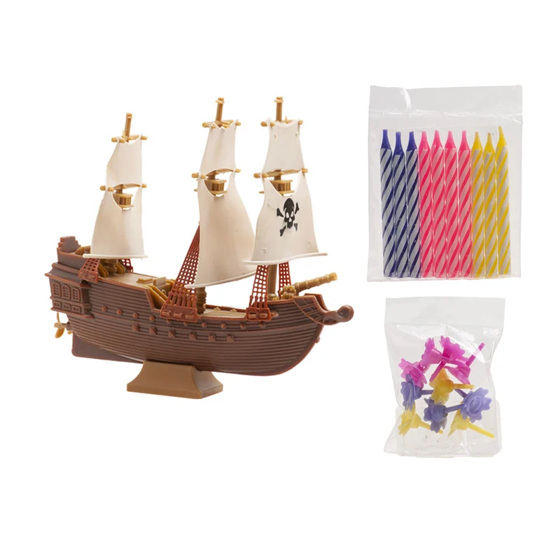 KIT PVC RETAIL PIRATAS CON 10 VELAS PARA DECORAR TARTAS