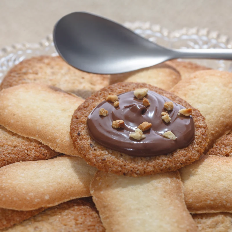 Nocciorum - Crema Spalmabile con rhum e granella di nocciole - 150 gr
